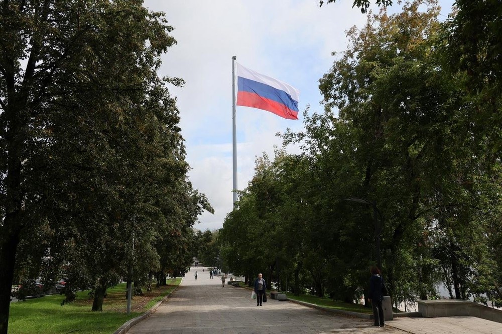 Прокуратура потребовала признать незаконным гигантский флагшток в Нижнем Тагиле