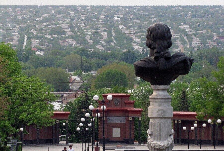 Луганск, 2011 год. Источник фото: Varandej / livejournal.com