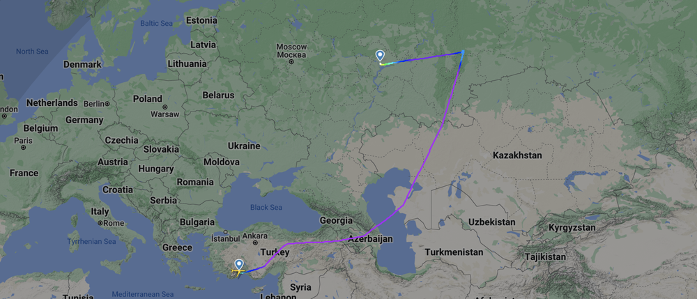Фото: скриншот flightradar24.com