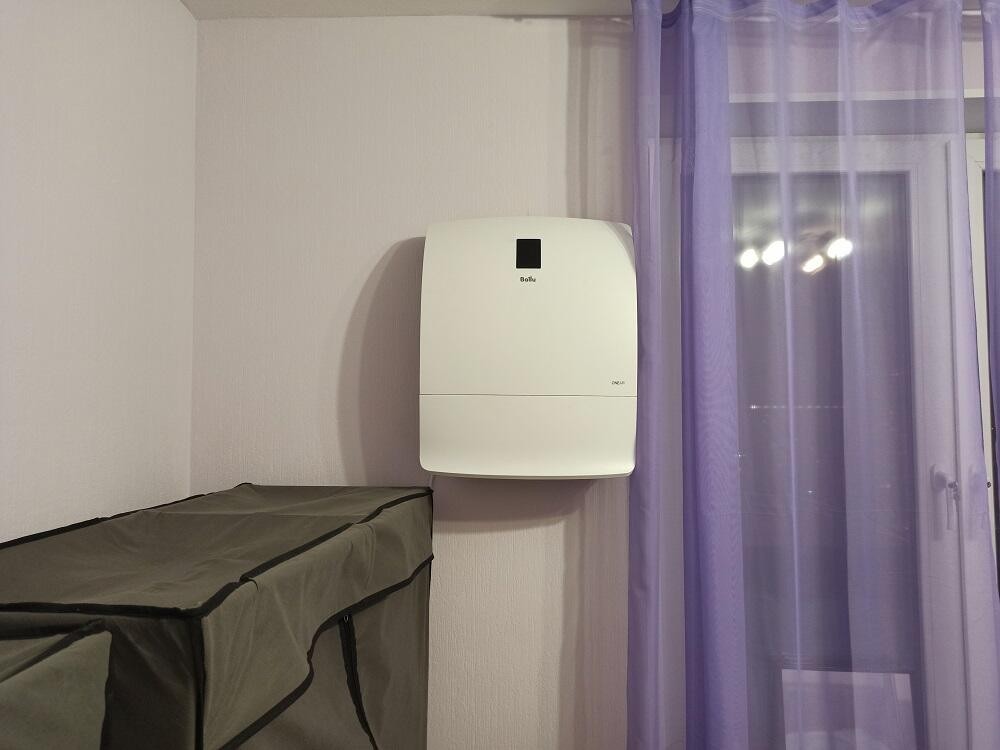 Приточный очиститель воздуха Ballu OneAir 200