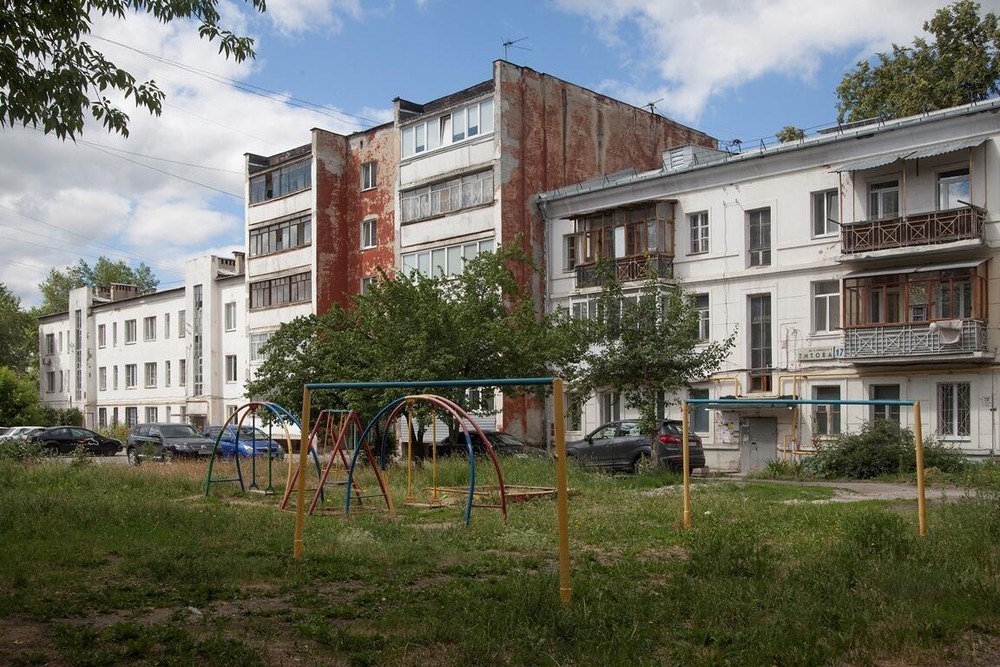 Дома по адресу ул. Титова рядом с мясокомбинатом. Фото: С. Потеряев / «Семь районов»