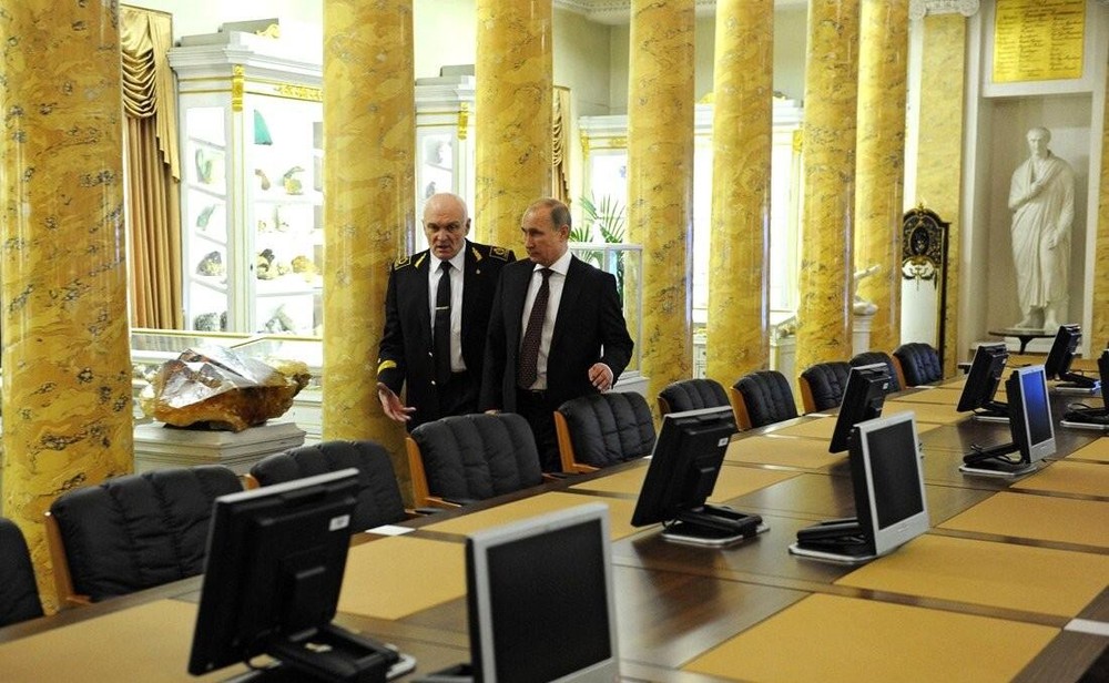 Владимир Путин и Владимир Литвиненко, 2015 год. Фото: Kremlin.ru