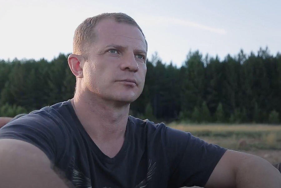 Евгений Бакуров. Стоп-кадр из промо-ролика группы компаний «Экспорт Лес»