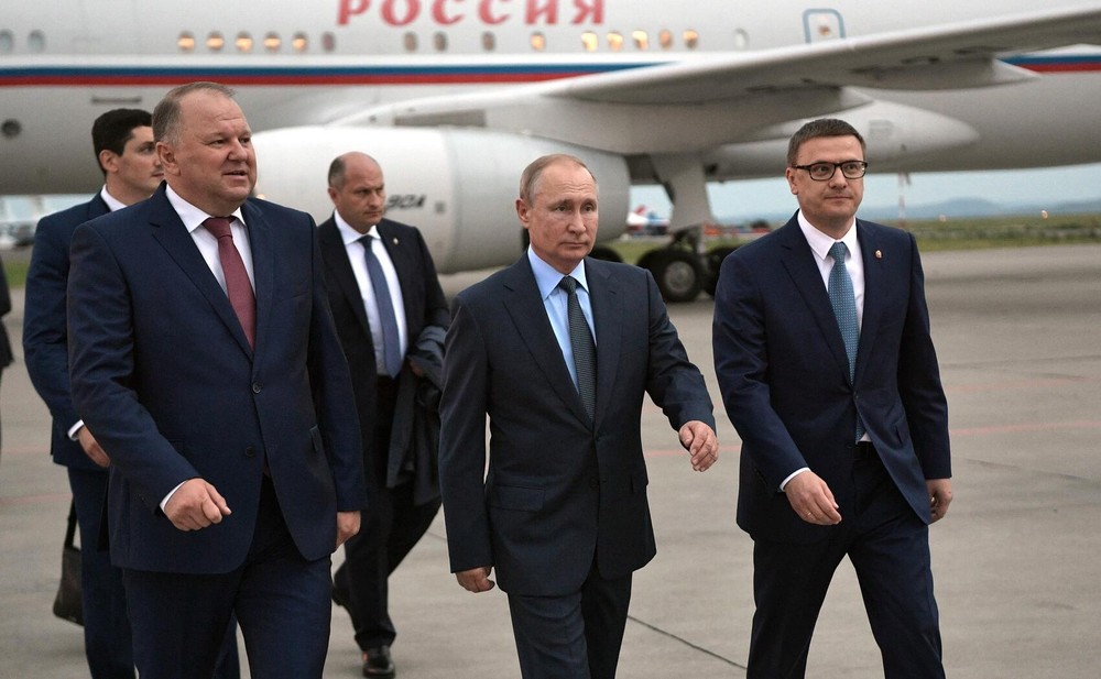 Владимир Путин в аэропорту Магнитогорска / Kremlin.ru