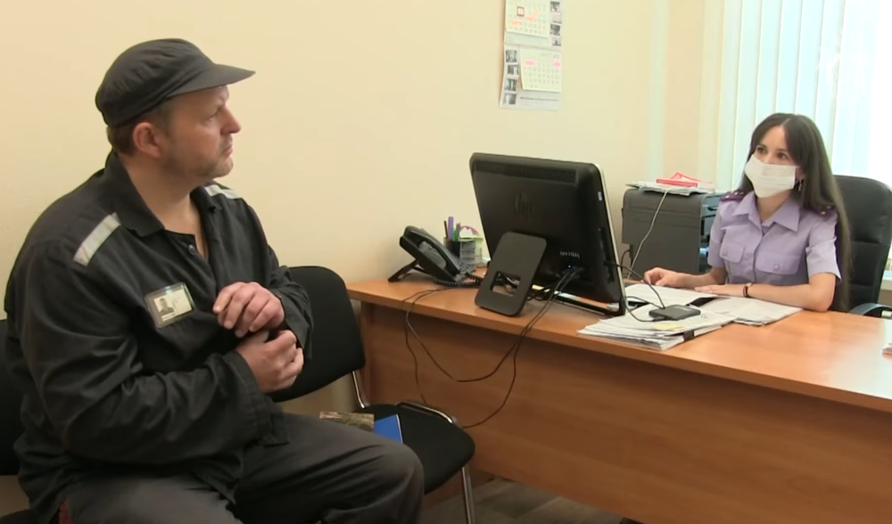 Стоп-кадр видео беседы Никиты Белых в СК