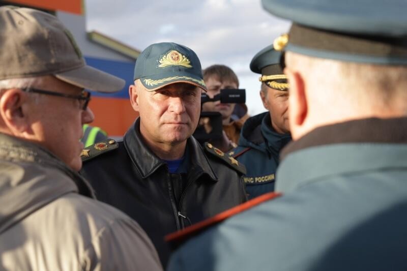 Одно из последних фото Евгения Зиничева из поездки в Норильск. Источник: официальный сайт МЧС