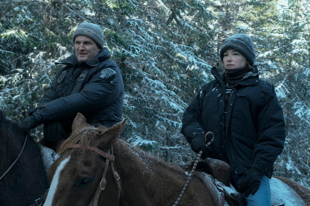 Кадр из сериала «Последний рубеж»