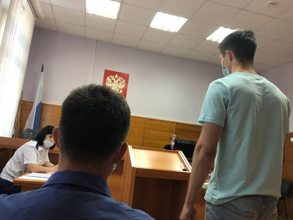 Допрос Мирошниченко. Мы не публикуем лицо по его просьбе. Фото: It's My City