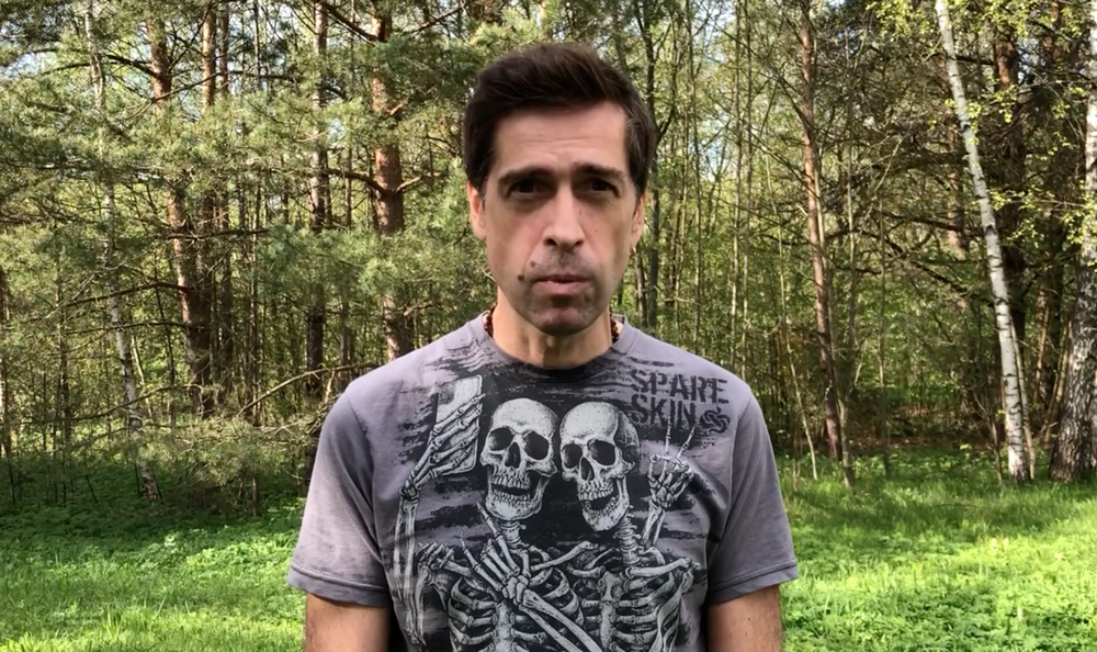 Стоп-кадр из видео Покровского на его странице в Facebook
