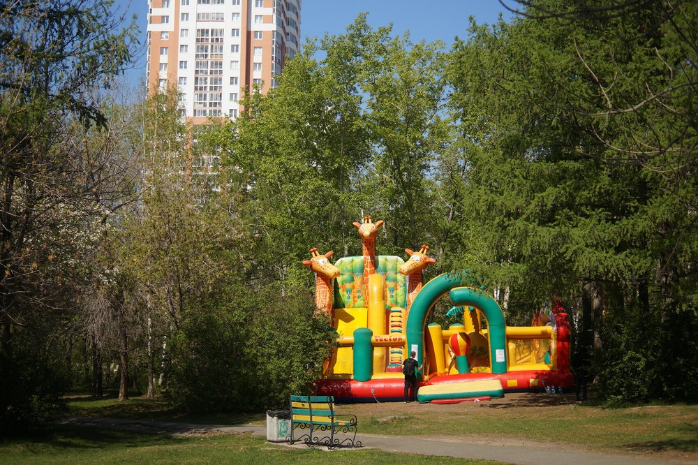 Парк имени Чкалова успел поразить батутный вирус. Фото: Елена Елизарова / It’s My&nbsp;City